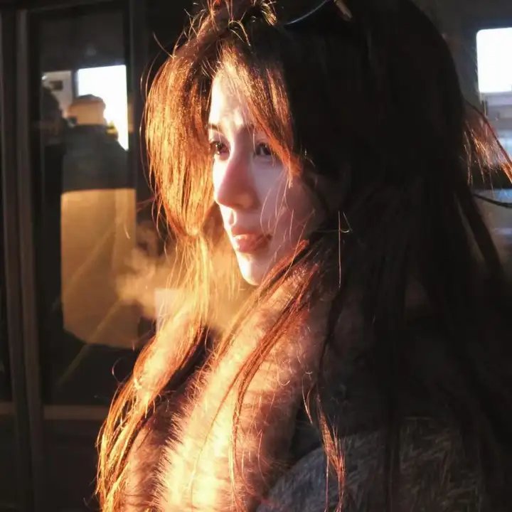 完蛋三位美女上山来提亲